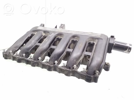 BMW 5 E39 Intake manifold 7789329