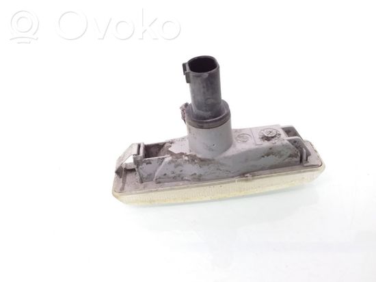 BMW 5 E39 Front fender indicator light 9407958 2496299
