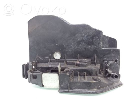 BMW 5 E60 E61 Rear door lock 7167075