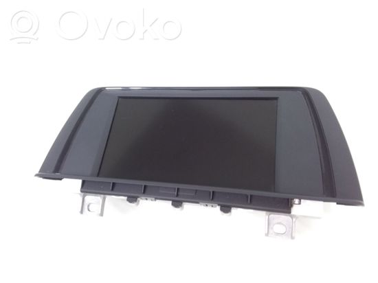 BMW 3 F30 F31 F80 Screen/display/small screen 9262753
