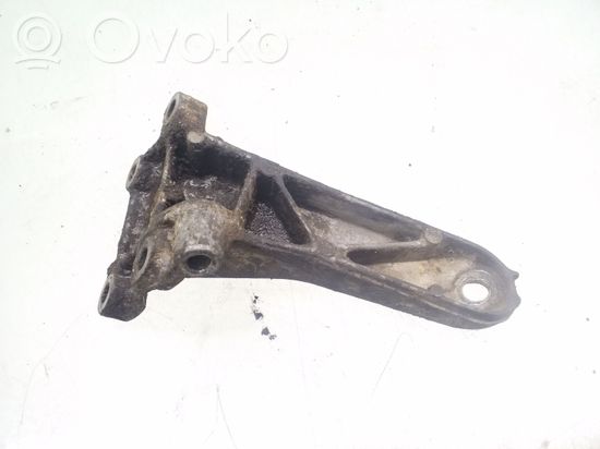 BMW 3 E30 Engine mounting bracket 1176322