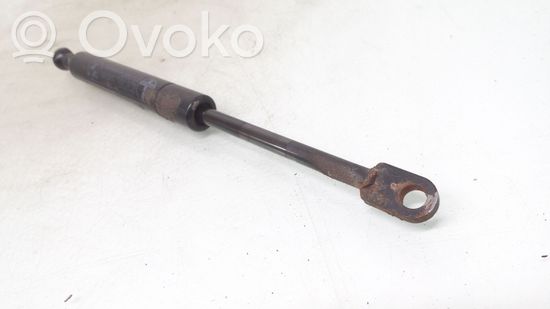 BMW 5 E39 Rear window strut damper 8190688