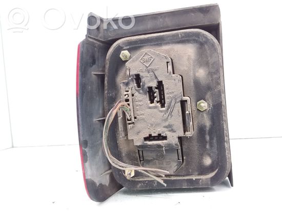 Volkswagen PASSAT B4 Rear/tail lights 3A9945112B 3A9945257