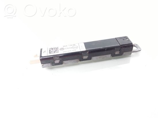 Volkswagen PASSAT B7 Aerial antenna amplifier 3AF035552