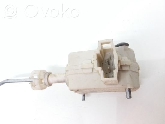 Volkswagen PASSAT B7 Fuel tank cap lock motor 1K6810773 3B0959782A