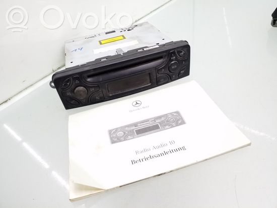 Mercedes-Benz C W203 Radio/CD/DVD/GPS head unit A2038201786
