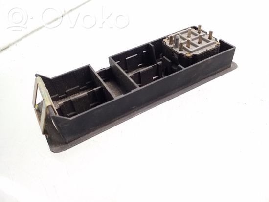 Mercedes-Benz E W124 Wing mirror switch 0005456913 1298200610