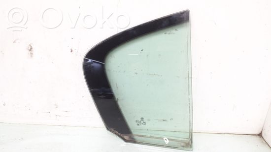 Volkswagen PASSAT B6 Rear vent window glass