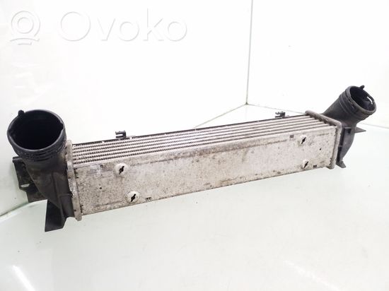 BMW 1 E81 E87 Intercooler radiator 7524916 3093796