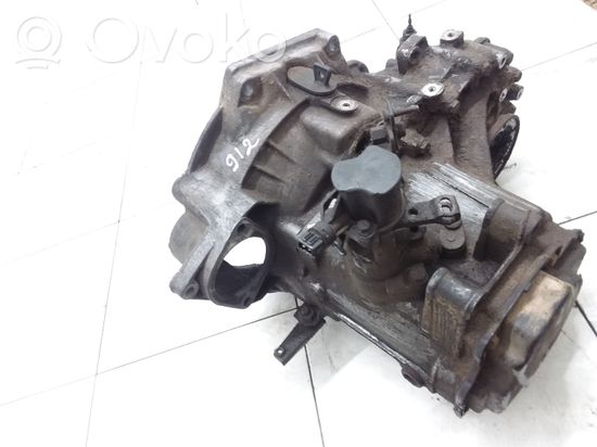 Volkswagen PASSAT B4 Manual 5 speed gearbox CTN