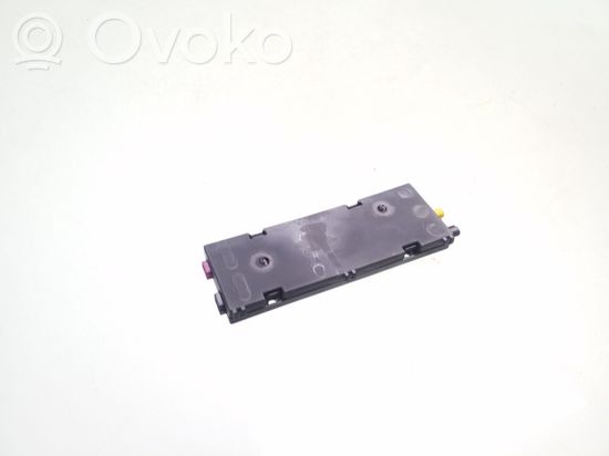 BMW 1 E81 E87 Aerial antenna amplifier 4142335 65204142335