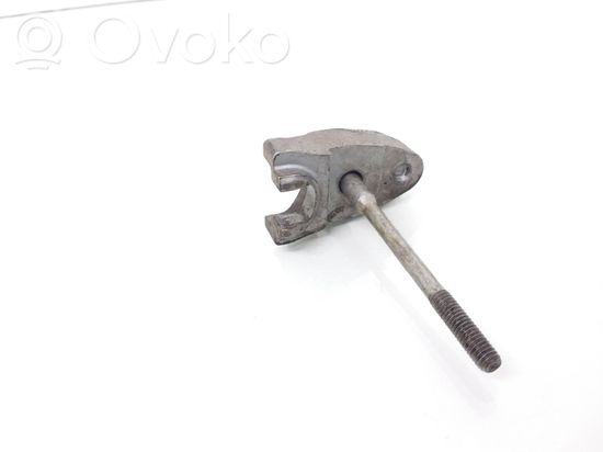 Audi A6 C7 Fuel Injector clamp holder 059216J