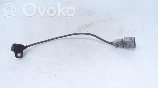 Volkswagen Caddy Camshaft position sensor 03G906433