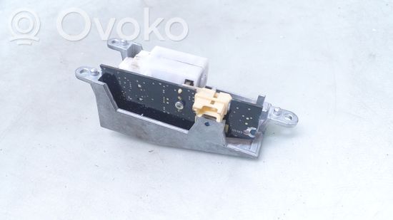 BMW 5 E60 E61 Steering wheel lock 6774623