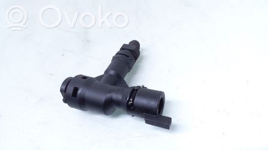 Volkswagen PASSAT B6 Clutch pipe/line 1K0721468A
