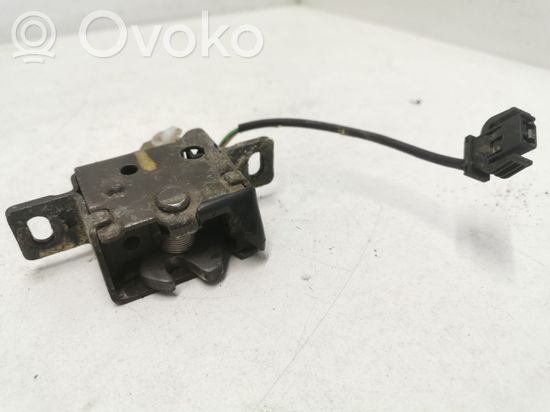 Audi A6 S6 C4 4A Tailgate/trunk/boot lock/catch/latch 4A9827506C
