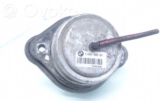 BMW X5 E53 Engine mount bracket 1096997