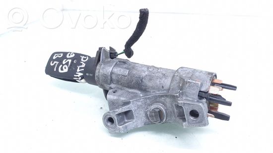Volkswagen PASSAT B5 Ignition lock 4B0905851A