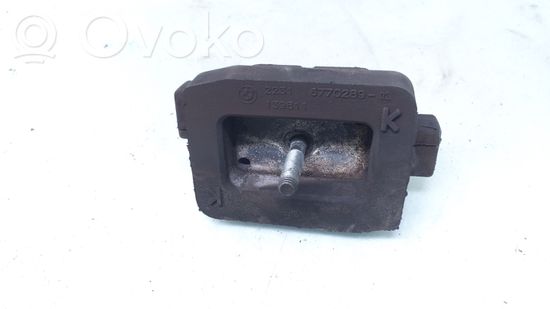 BMW 5 E60 E61 Gearbox mount 6770289 677028902
