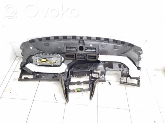 Audi A6 S6 C6 4F Dashboard 4F1858005A 4F18802204D