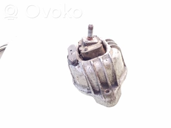 BMW 3 E90 E91 Engine mount bracket 13981112