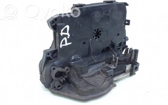 BMW 3 E90 E91 Front door lock 7059974