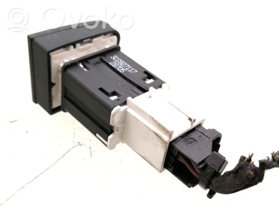 Volkswagen PASSAT B6 ESP (stability program) switch 3C0927117