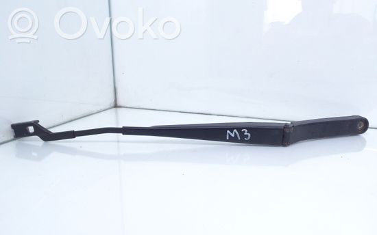 Volkswagen PASSAT B6 Front wiper blade arm 3C1955409C
