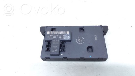Mercedes-Benz C W203 Door control unit/module 2038201285