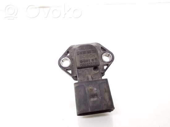 Audi A6 S6 C5 4B Air pressure sensor 059906051 0281002326