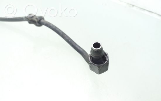 Volkswagen Sharan Turbo turbocharger oiling pipe/hose