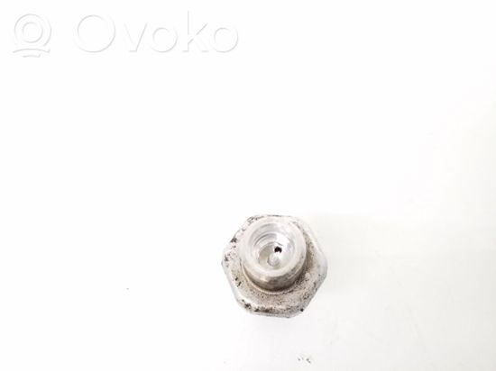 Volkswagen PASSAT B5.5 Air conditioning (A/C) pressure sensor 8D0959482B