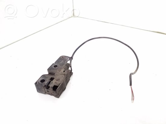 Volkswagen PASSAT B6 Engine bonnet/hood lock/catch