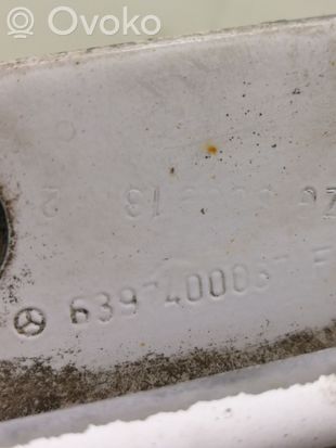 Mercedes-Benz Vito Viano W639 Tailgate/trunk/boot hinge 6397400037