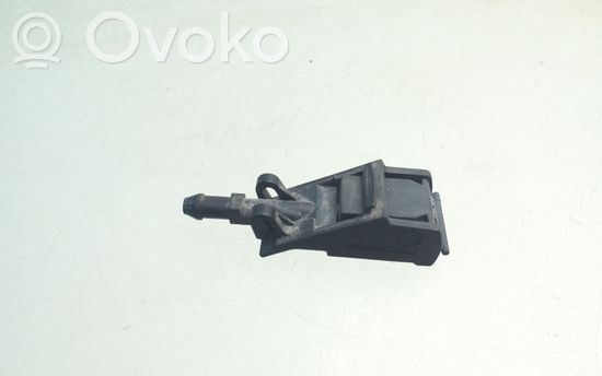 Volkswagen Golf IV Windshield washer spray nozzle 6E0955985