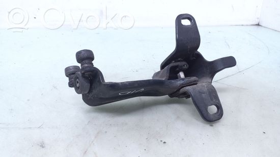 Mercedes-Benz Vito Viano W639 Sliding door middle roller runner A6397601047