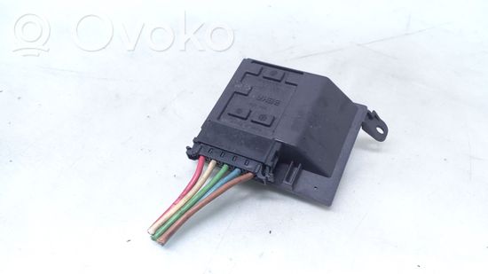 Mercedes-Benz Vito Viano W639 Heater blower motor/fan resistor A0018216560