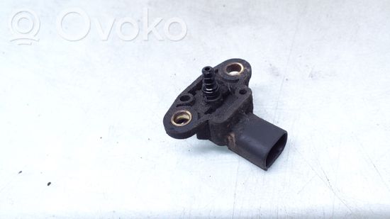 Mercedes-Benz Vito Viano W639 Air pressure sensor A0061531528 0261230144