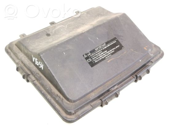 Mercedes-Benz Vito Viano W639 Battery box tray cover/lid A6395450003