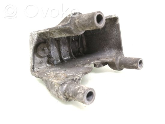 Mercedes-Benz Vito Viano W639 EGR valve cooler bracket A6461420042