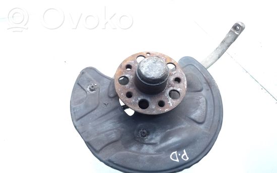 Mercedes-Benz E W211 Front wheel hub spindle knuckle