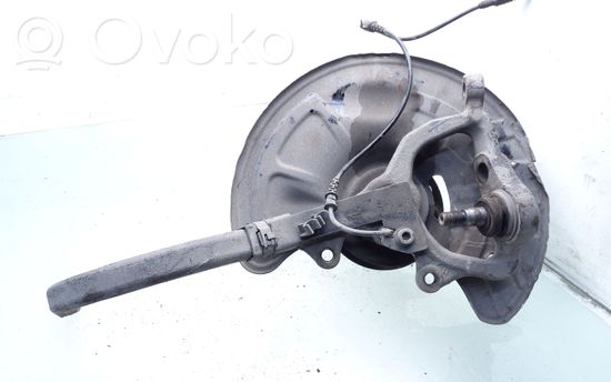 Mercedes-Benz E W211 Front wheel hub spindle knuckle