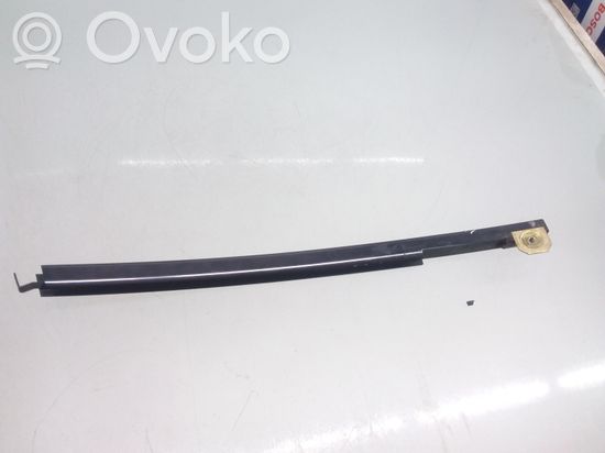 Mercedes-Benz E W211 Rear door windshield rail