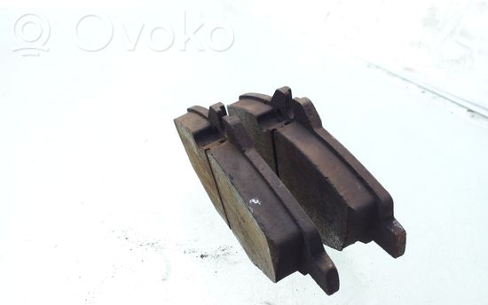 Mercedes-Benz E W211 Brake pads (front)