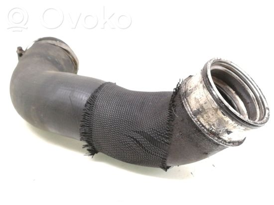Mercedes-Benz E W211 Intercooler hose/pipe A2115200401