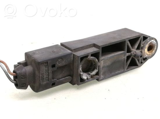 Mercedes-Benz E W211 Airbag deployment crash/impact sensor A0028202726