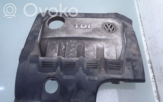 Volkswagen Touran I Engine cover (trim) 03G103967A 03G103967J