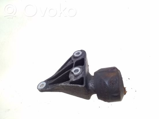 Audi A4 S4 B7 8E 8H Engine mounting bracket 8E0199343N