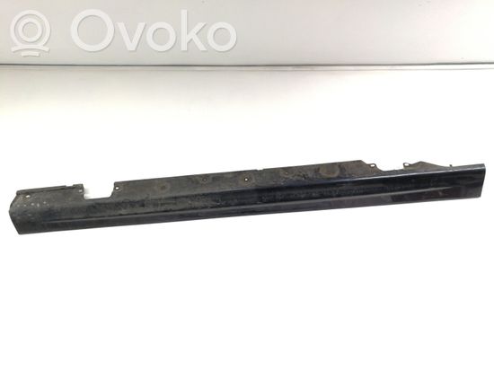 BMW 3 E46 Sill 8209756