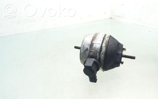 Audi A4 S4 B6 8E 8H Engine mount bracket 8E0199382D 8E0199379B